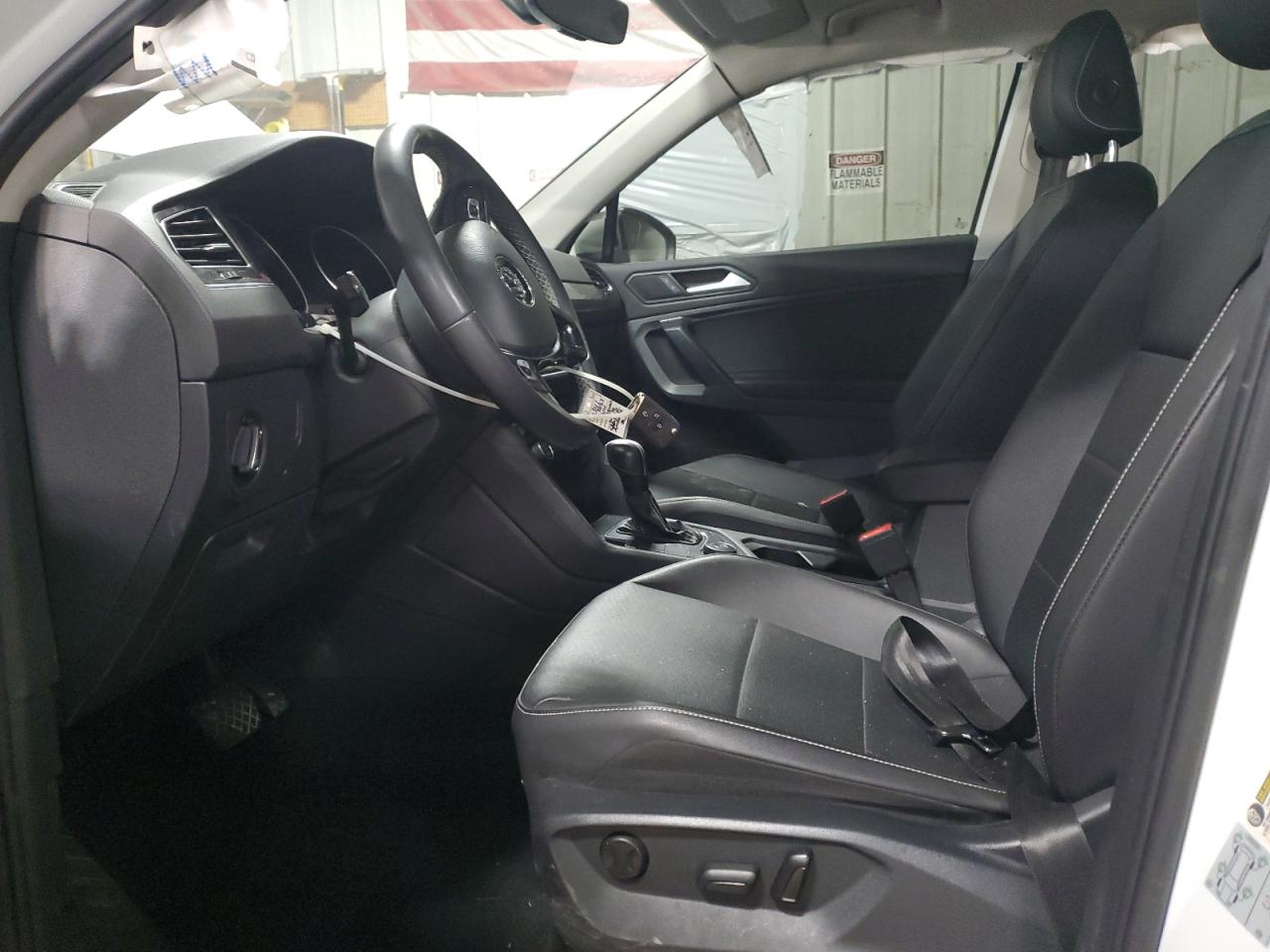 2021 Volkswagen Tiguan VIN 3VV2B7AX3MM026670 Copart auction photo, side / rear end damage thumbnail 7