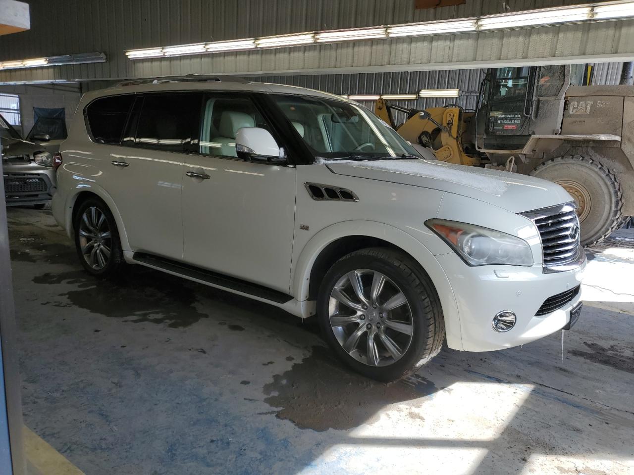 2014 Infiniti QX80 VIN JN8AZ2NE8E9066832 Copart auction photo, minor dent/scratches damage thumbnail 4