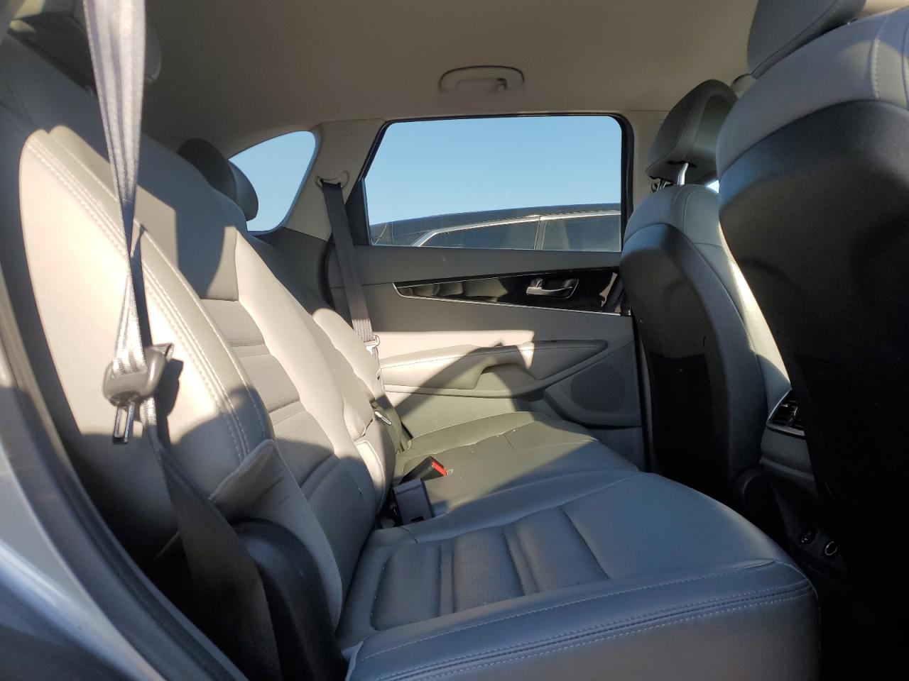 2016 KIA Sorento VIN 5XYPHDA14GG037031 Copart auction photo, front end / mechanical damage thumbnail 11