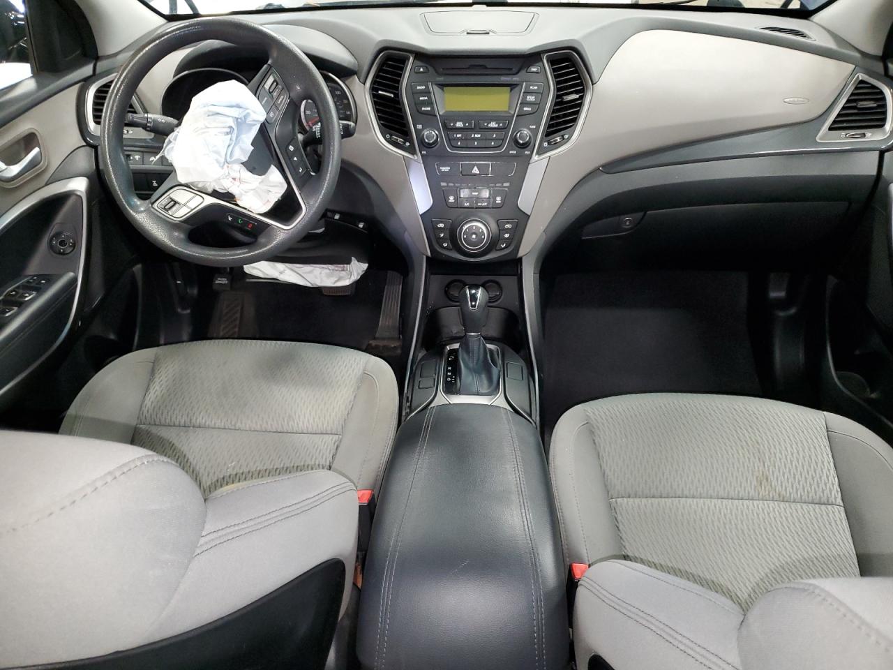 2016 Hyundai Santa Fe VIN 5XYZTDLB4GG373257 Copart auction photo, front end damage thumbnail 8
