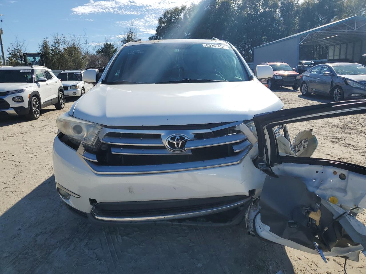 2011 Toyota Highlander VIN 5TDYK3EH4BS040420 Copart auction photo, front end damage thumbnail 5