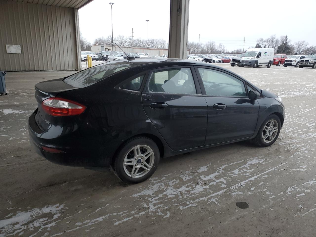 2018 Ford Fiesta VIN 3FADP4BJ6JM140472 Copart auction photo, front end / side damage thumbnail 3