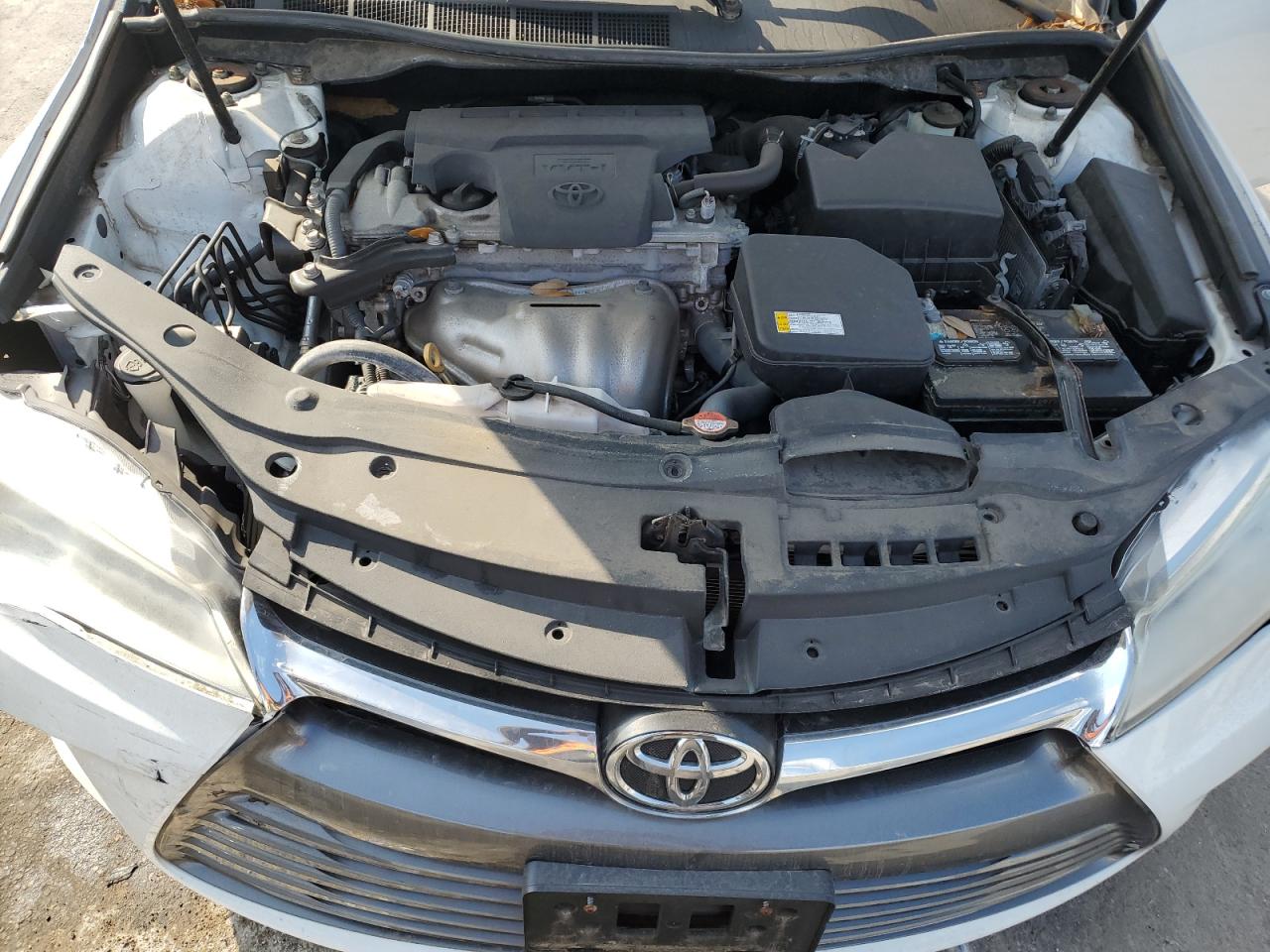 2016 Toyota Camry VIN 4T4BF1FK4GR566012 Copart auction photo, front end damage thumbnail 11