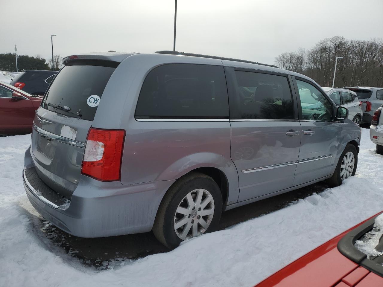 2013 Chrysler Town & Country VIN 2C4RC1BG7DR689593 Copart auction photo, front end / minor dent/scratches damage thumbnail 3