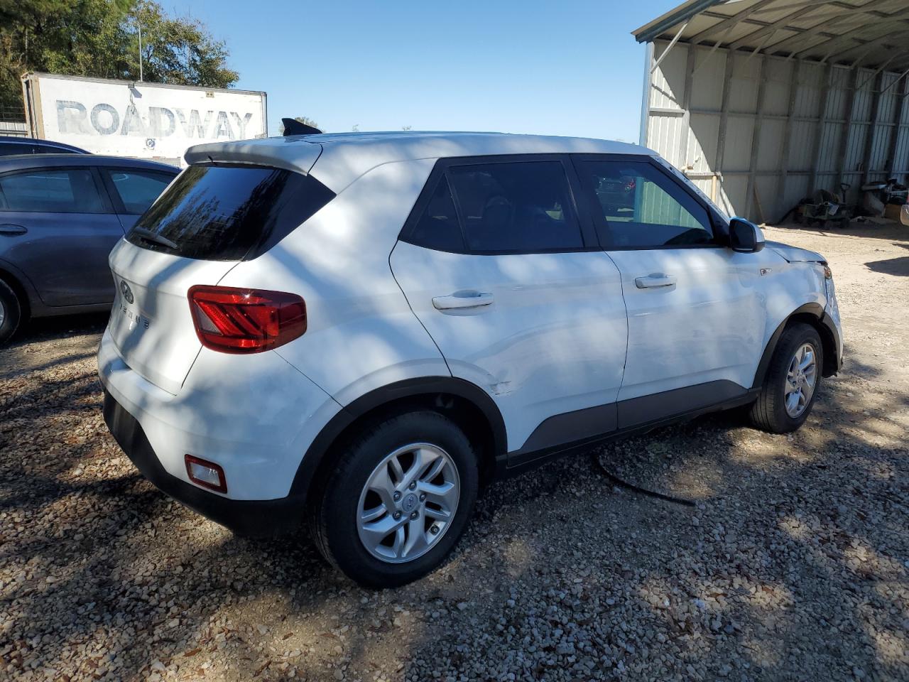 2021 Hyundai Venue VIN KMHRB8A30MU064218 Copart auction photo, front end damage thumbnail 3