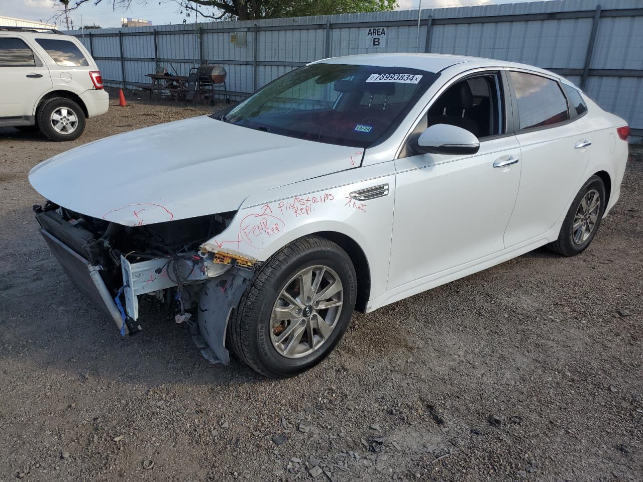 2019 KIA Optima VIN 5XXGT4L32KG282775