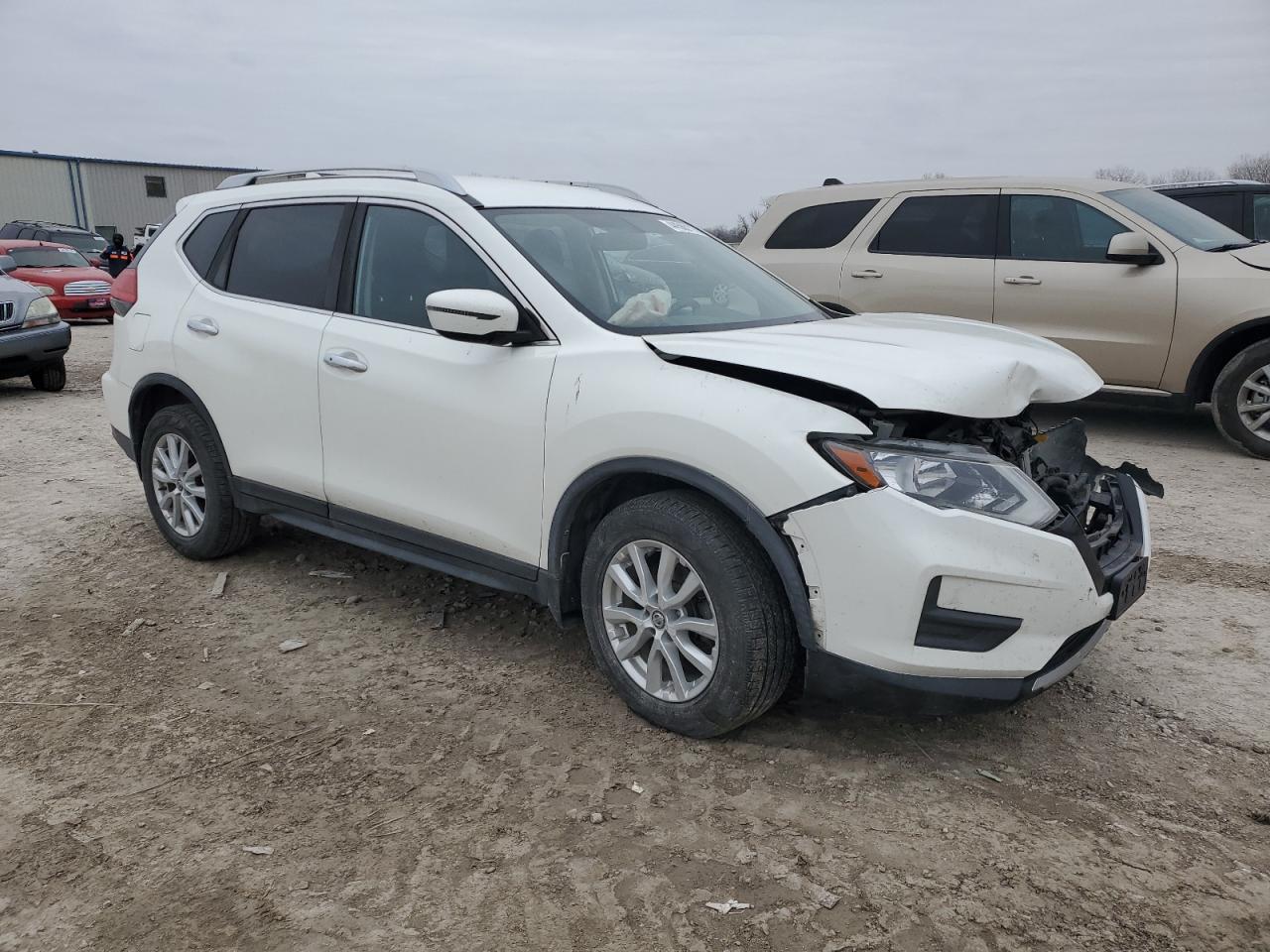 2017 Nissan Rogue VIN JN8AT2MT2HW145906 Copart auction photo, front end / mechanical damage thumbnail 4