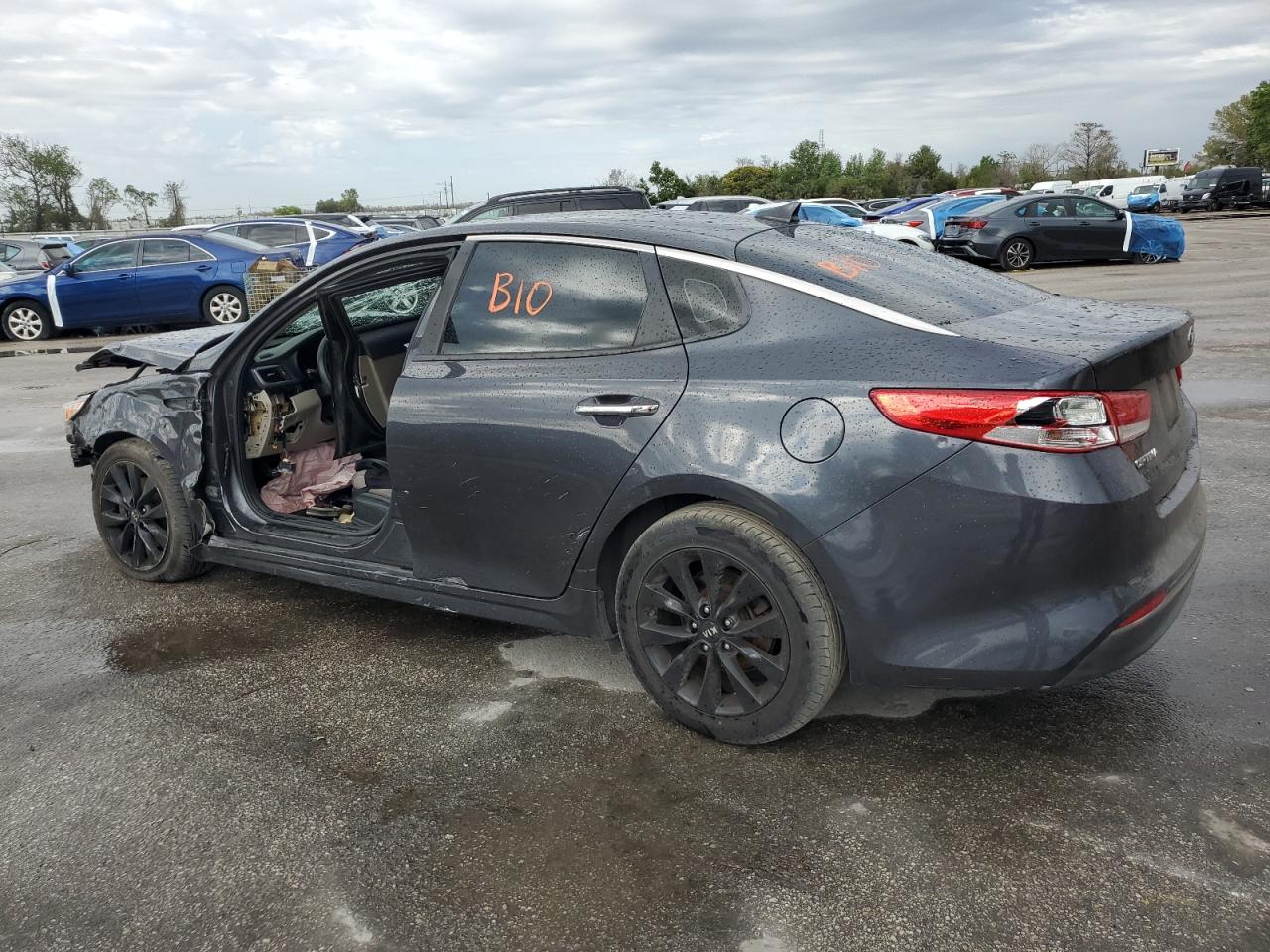 2017 KIA Optima VIN 5XXGT4L36HG129311 Copart auction photo, all over damage thumbnail 2