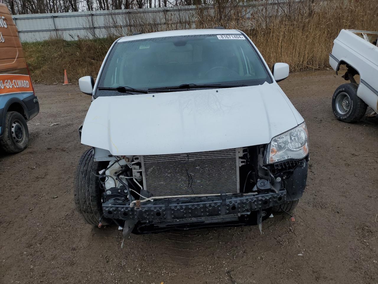2019 Dodge Caravan VIN 2C4RDGCG6KR773349 Copart auction photo, front end / minor dent/scratches damage thumbnail 5