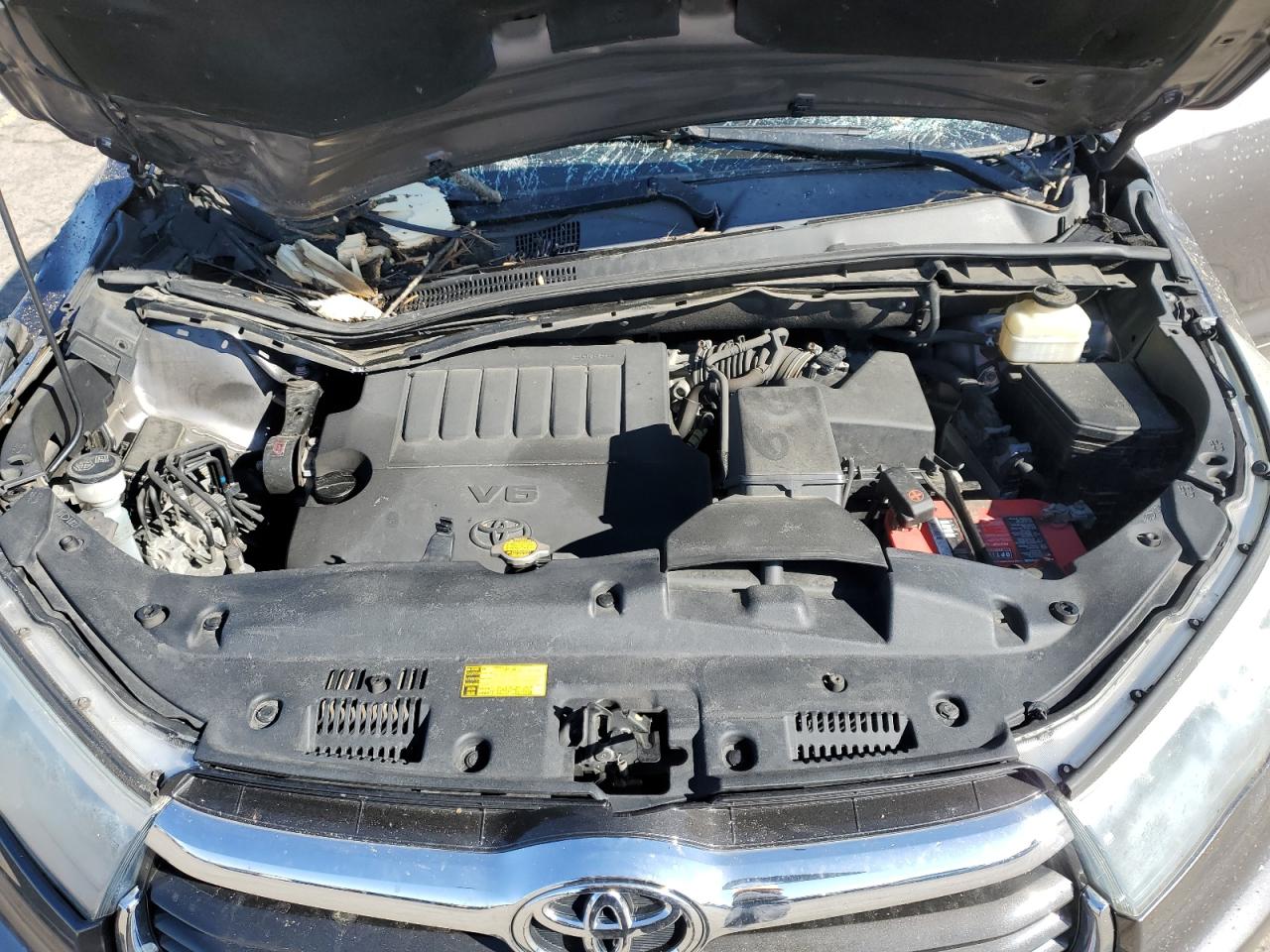 2015 Toyota Highlander VIN 5TDJKRFH9FS154681 Copart auction photo, top/roof / rear end damage thumbnail 14