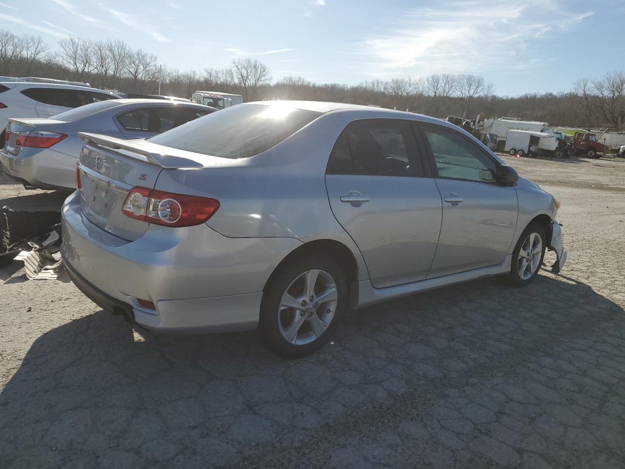 2011 Toyota Corolla VIN 2T1BU4EE1BC713765 Copart auction photo, front end / mechanical damage thumbnail 3