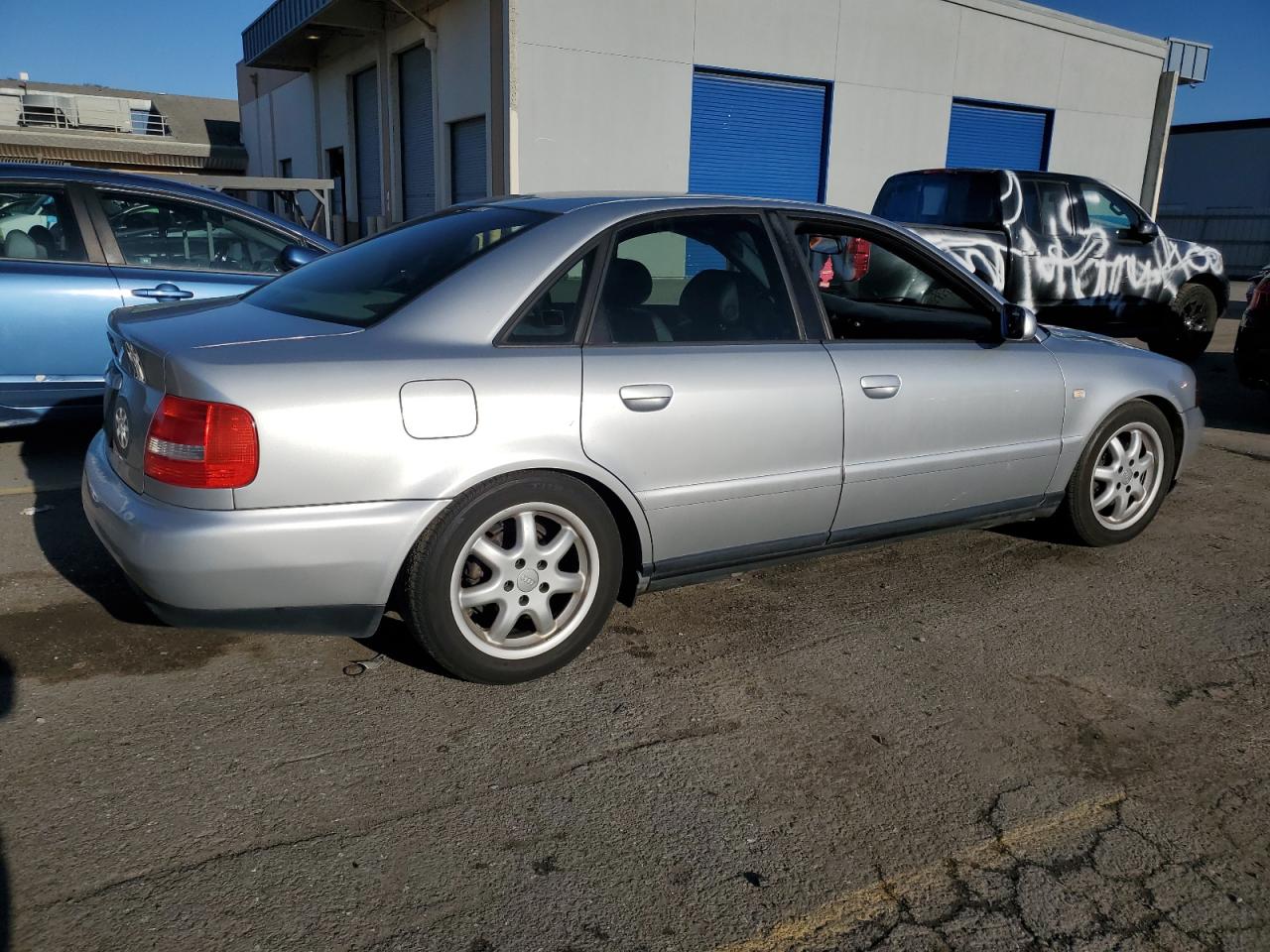 1999 Audi A4 VIN WAUCB28D1XA301646 Copart auction photo, minor dent/scratches damage thumbnail 3