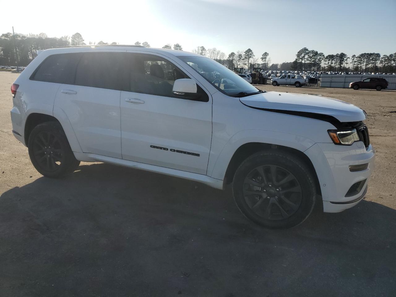 2018 Jeep Grand Cherokee VIN 1C4RJECG9JC431043 Copart auction photo, front end damage thumbnail 4