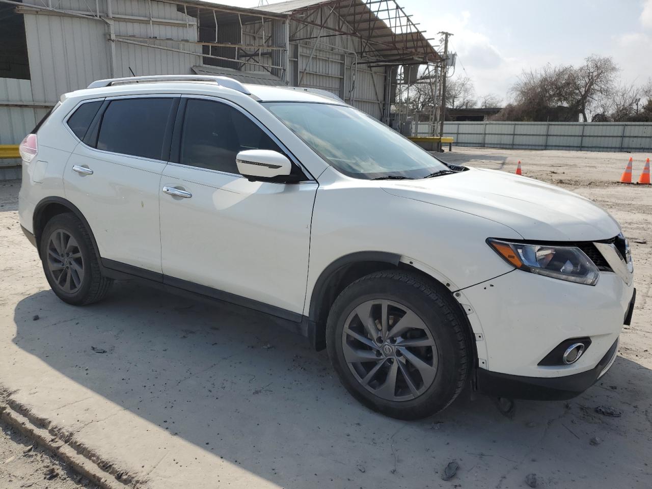 2016 Nissan Rogue VIN KNMAT2MV4GP729889 Copart auction photo, front end / side damage thumbnail 4