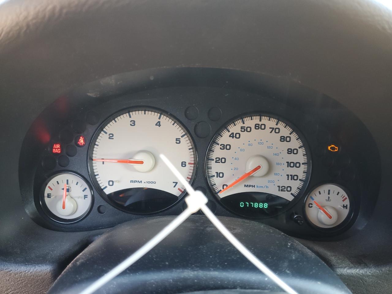 2002 Jeep Liberty (North America) VIN 1J4GL48KX2W124824 Copart auction photo, front end damage thumbnail 9
