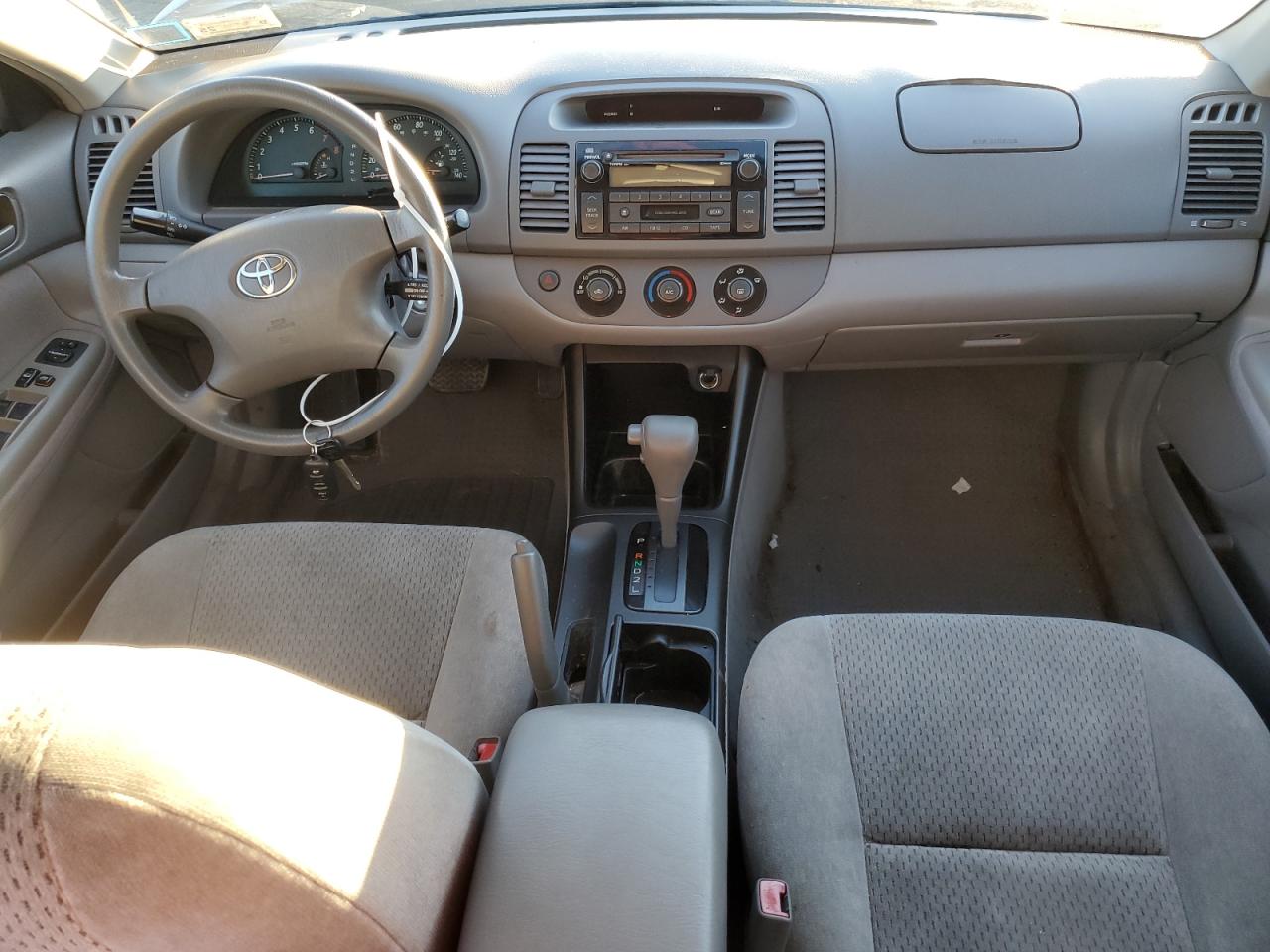 2002 Toyota Camry VIN 4T1BE32K62U580517 Copart auction photo, front end damage thumbnail 8
