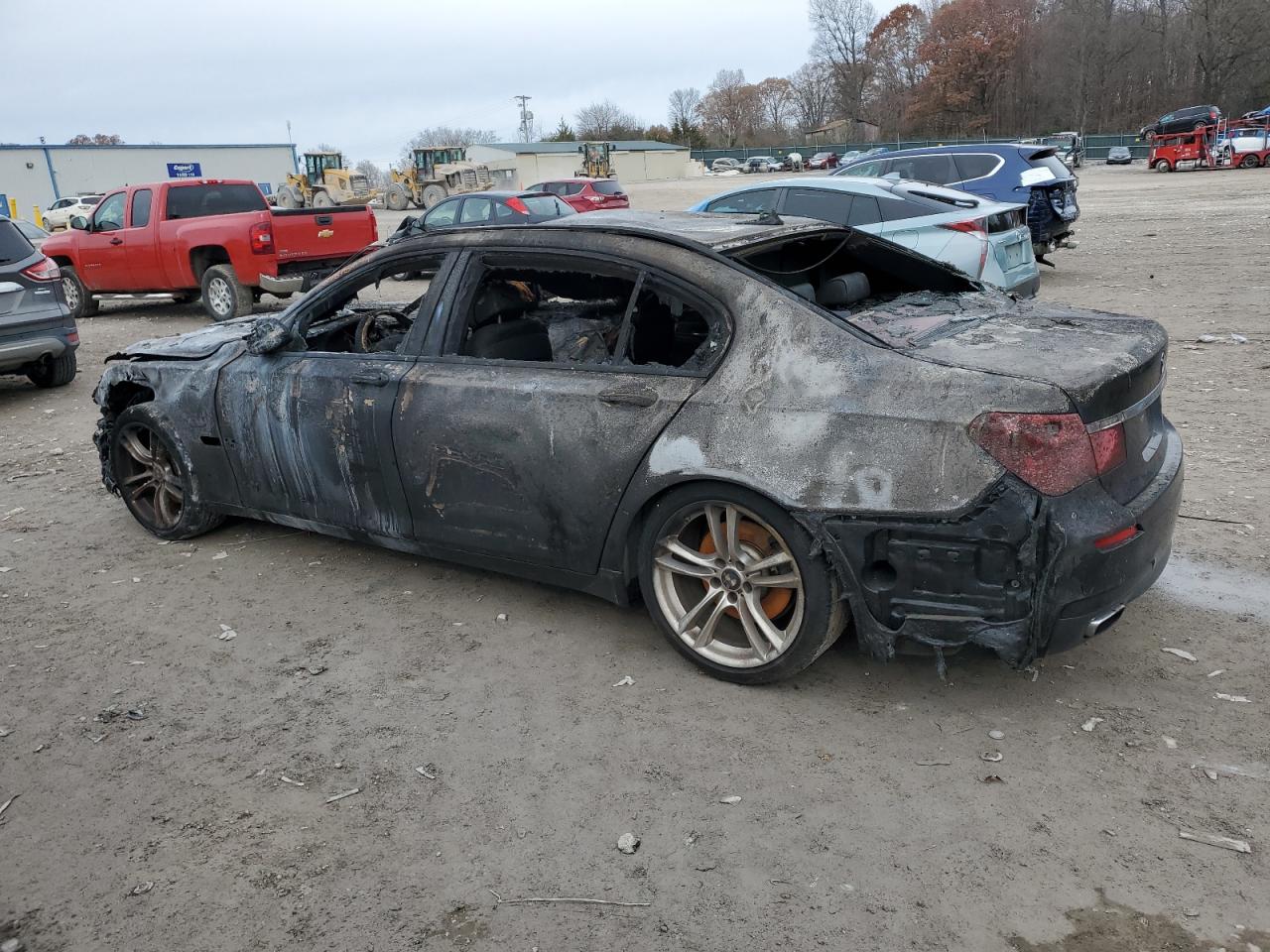 2013 BMW 7er VIN WBAYE4C50DD137454 Copart auction photo, burn damage thumbnail 2
