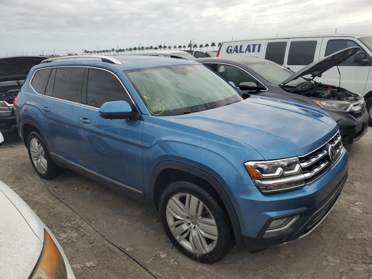 2019 Volkswagen Atlas VIN 1V2NR2CA0KC515995 Copart auction photo, water/flood damage thumbnail 4