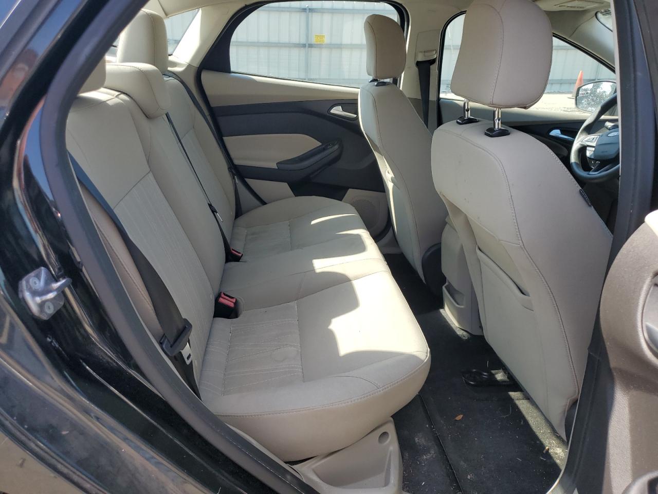 2015 Ford Focus VIN 1FADP3F25FL372793 Copart auction photo, front end damage thumbnail 10
