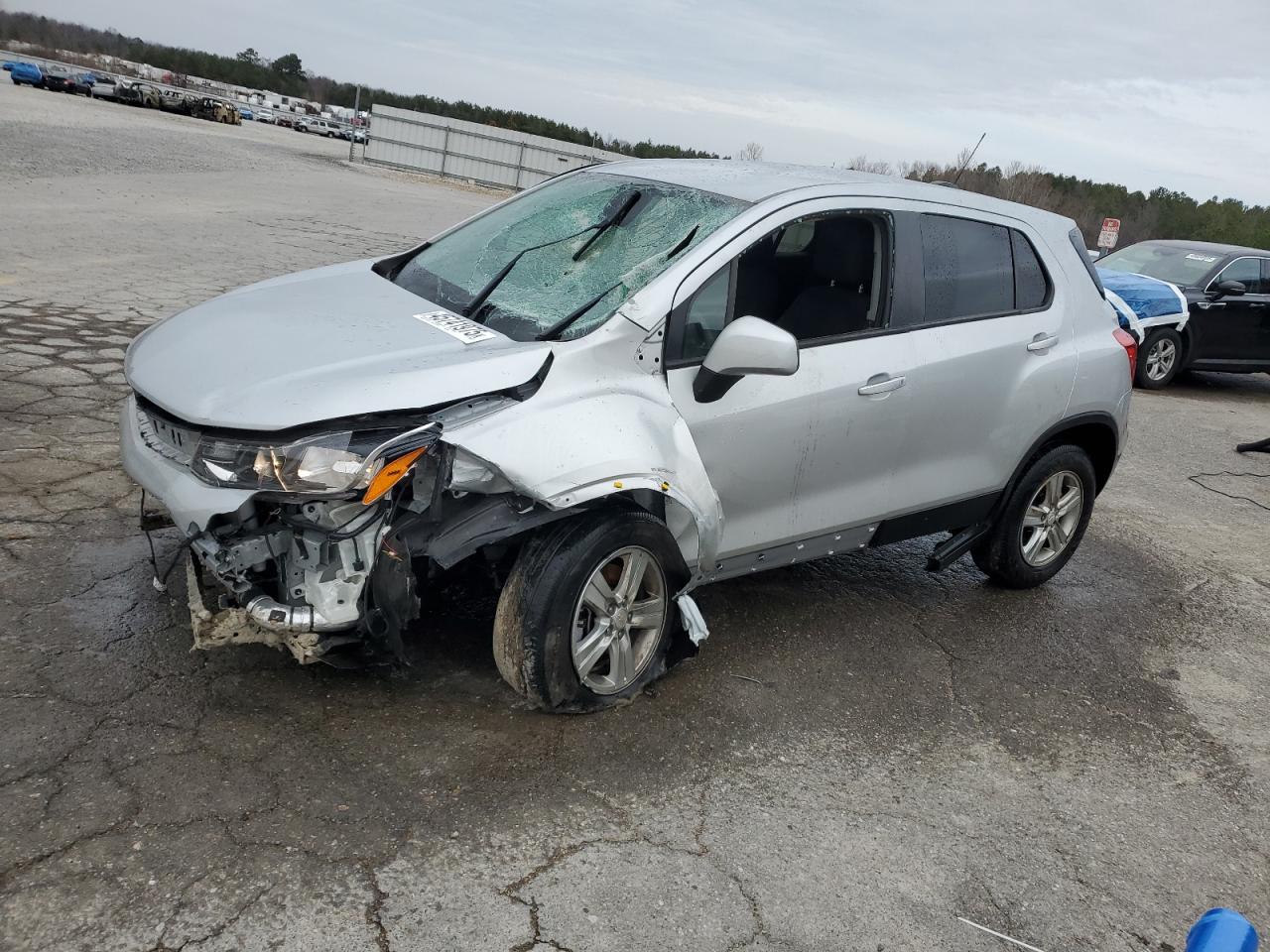 2022 Chevrolet Trax VIN KL7CJNSM2NB552163 - Copart auction photo