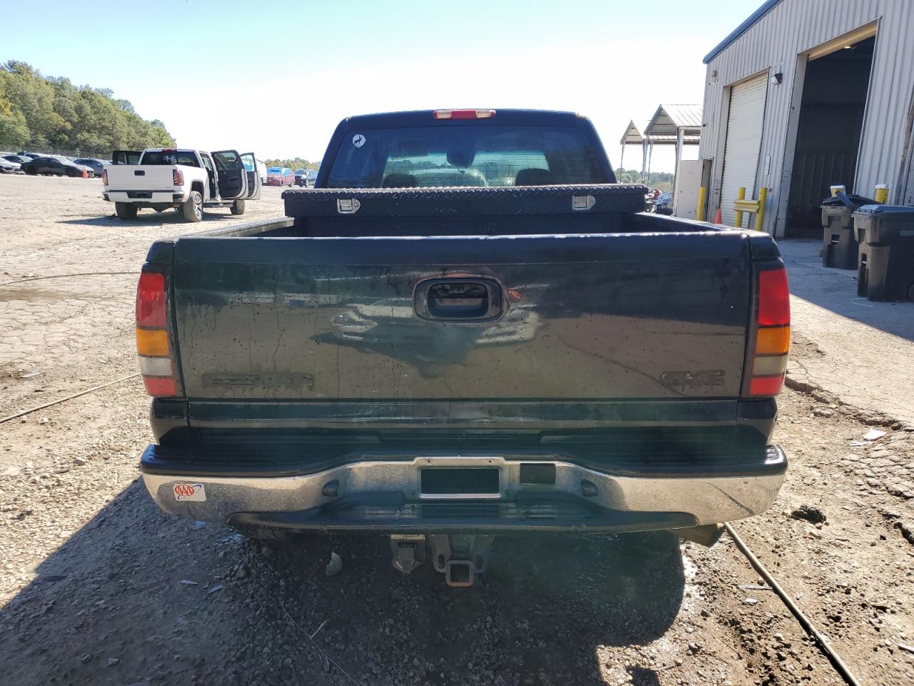 2005 GMC Sierra VIN 1GTHC23U05F807434 Copart auction photo, side damage thumbnail 6