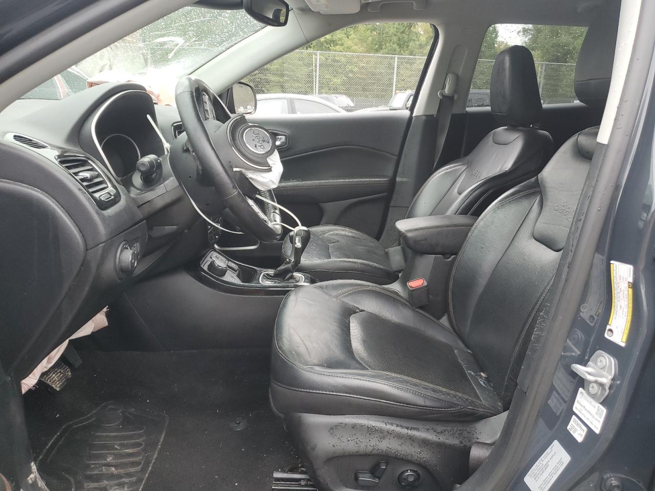 2017 Jeep Compass VIN 3C4NJDCB1HT688564 Copart auction photo, front end / minor dent/scratches damage thumbnail 7