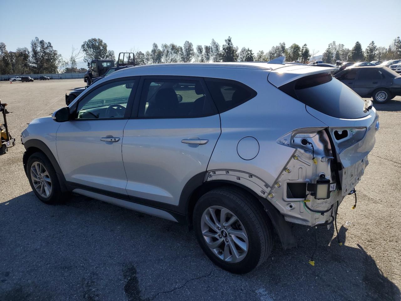 2017 Hyundai Tucson VIN KM8J3CA40HU559367 Copart auction photo, front end / rear end damage thumbnail 2