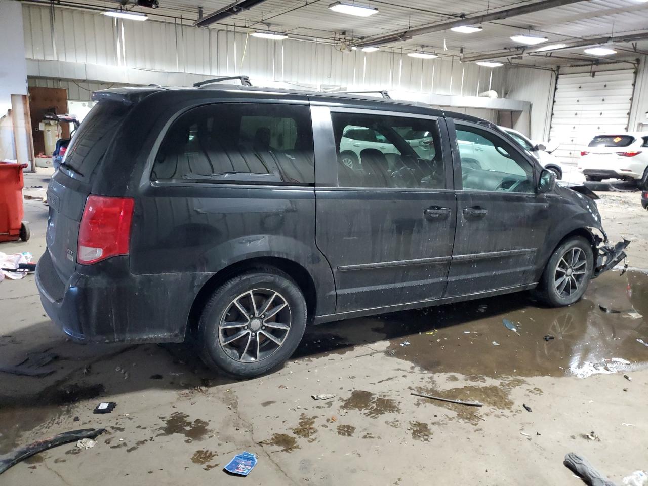 2017 Dodge Caravan VIN 2C4RDGEG2HR807910 Copart auction photo, front end damage thumbnail 3