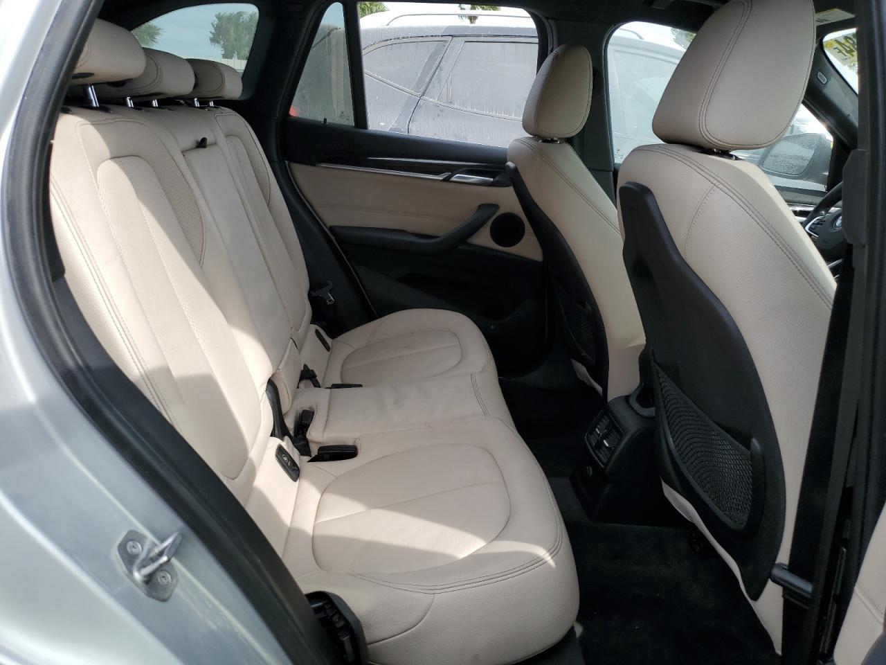 2016 BMW X1 VIN WBXHT3Z31G4A49516 Copart auction photo, water/flood damage thumbnail 11