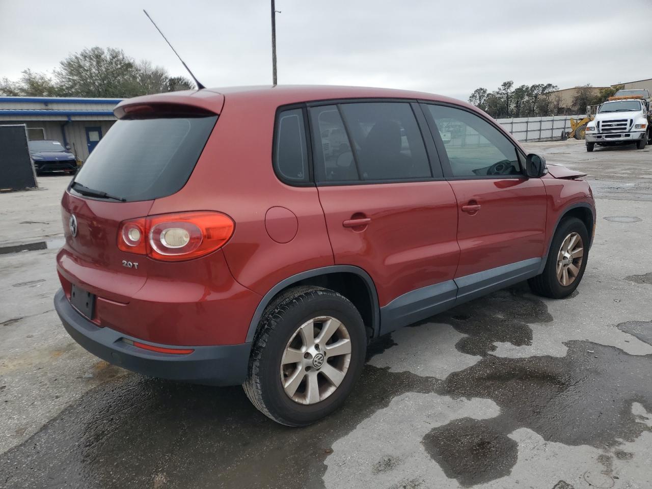 2009 Volkswagen Tiguan VIN WVGAV75N19W001781 Copart auction photo, front end / side damage thumbnail 3