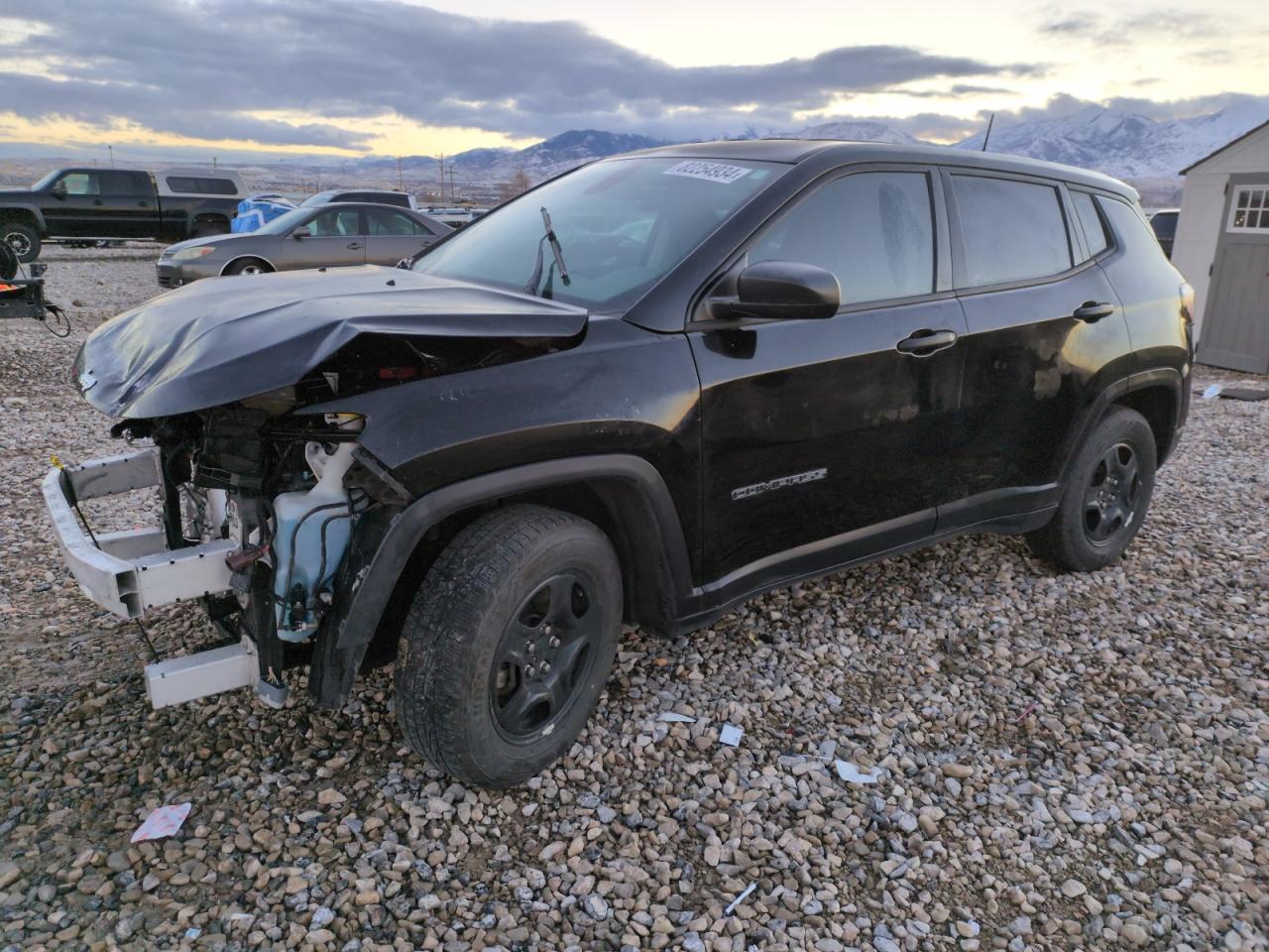 2019 Jeep Compass VIN 3C4NJCAB1KT615814