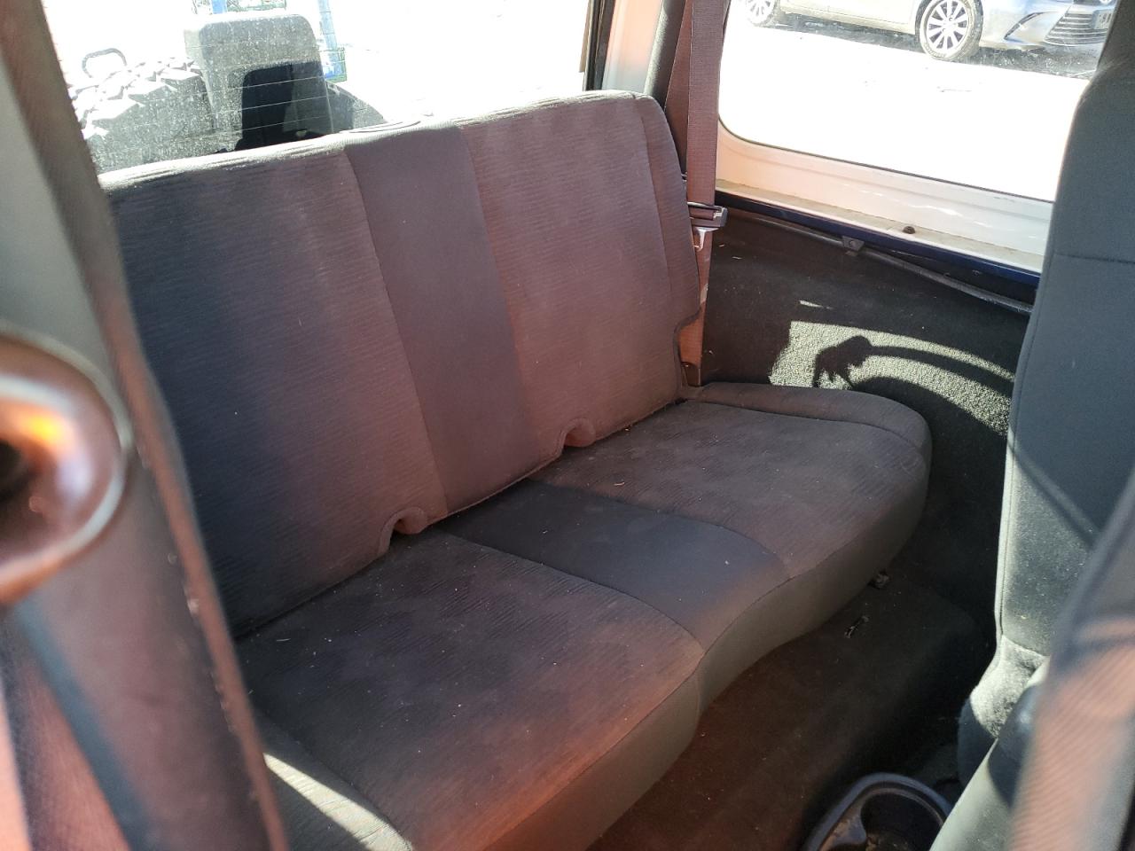 2005 Jeep Wrangler VIN 1J4FA69S85P308699 Copart auction photo, all over damage thumbnail 11