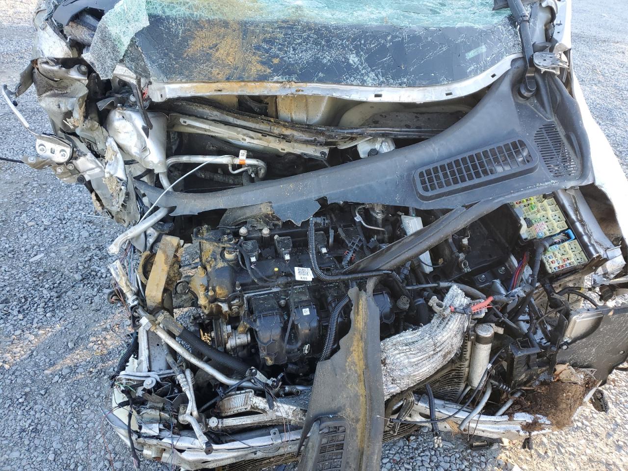 2017 Ford Escape VIN 1FMCU9J98HUB26237 Copart auction photo, all over damage thumbnail 12