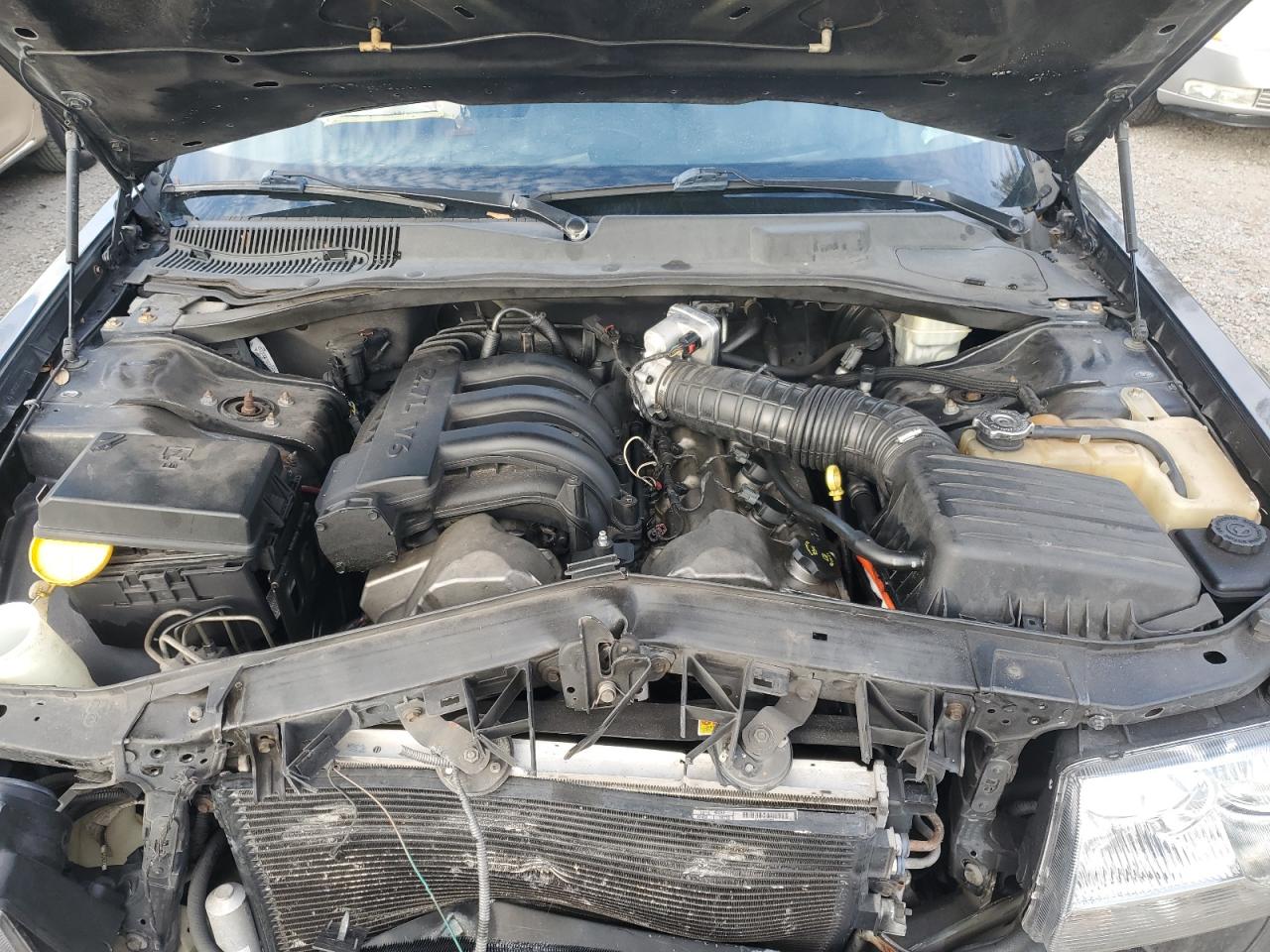 2008 Chrysler 300 VIN 2C3KA43R38H133760 Copart auction photo, front end / side damage thumbnail 12