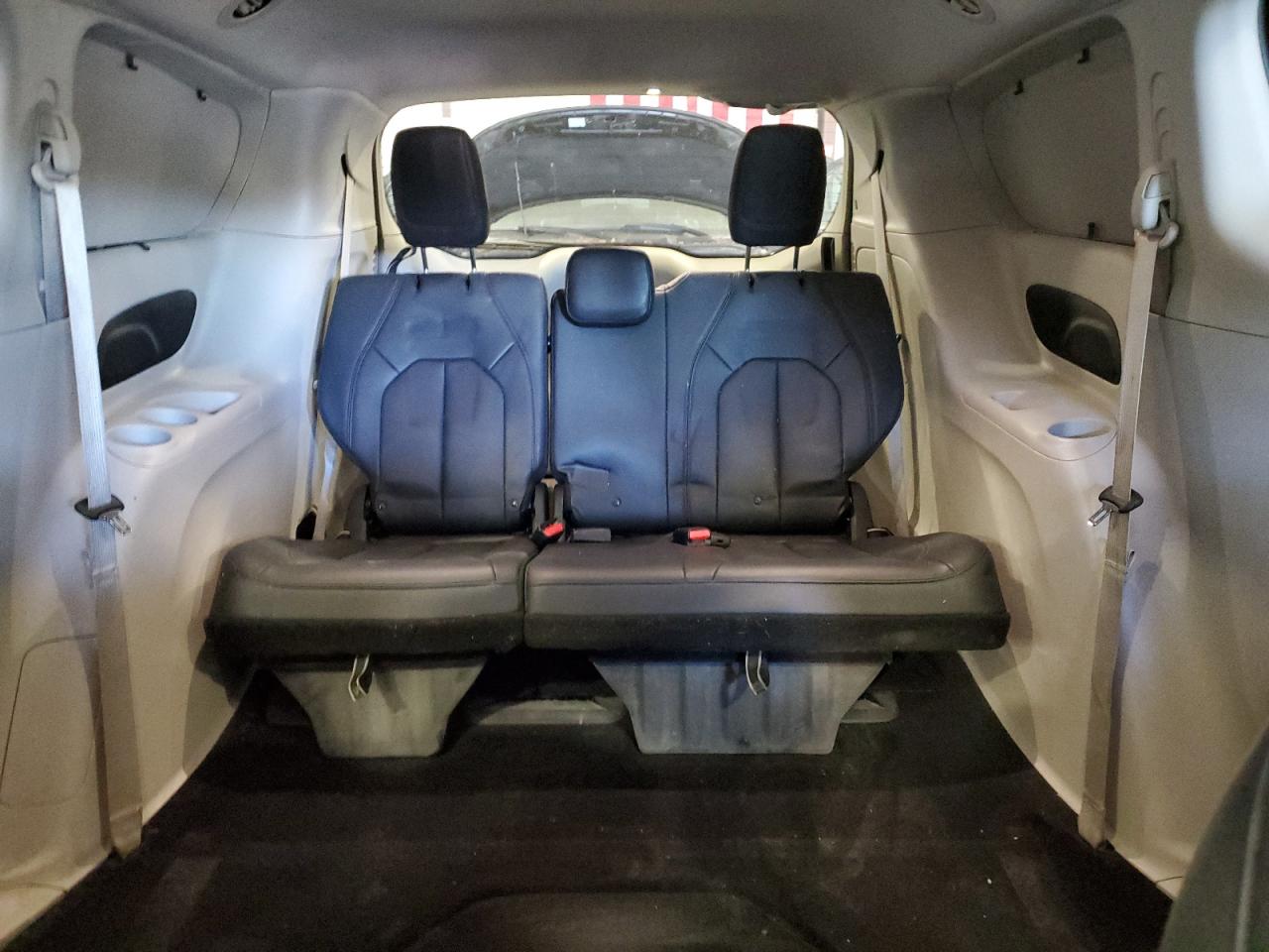 2017 Chrysler Pacifica VIN 2C4RC1BG5HR785003 Copart auction photo, front end / side damage thumbnail 10