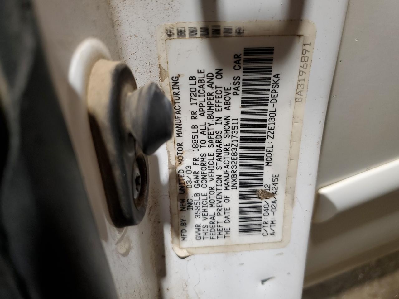 2003 Toyota Corolla VIN 1NXBR32E83Z173511 Copart auction photo, front end / side damage thumbnail 14