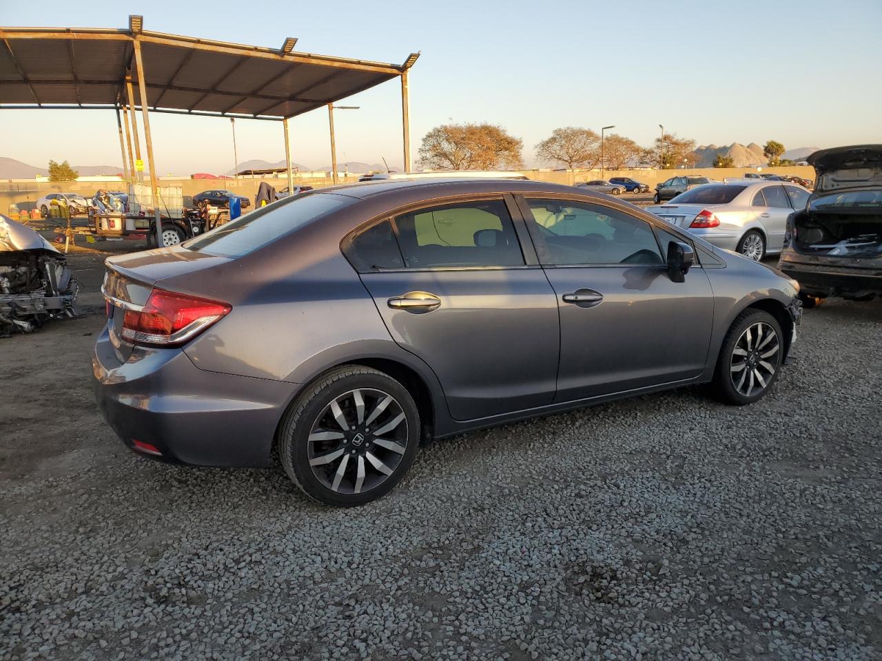 2015 Honda Civic VIN 2HGFB2F95FH521064 Copart auction photo, front end damage thumbnail 3