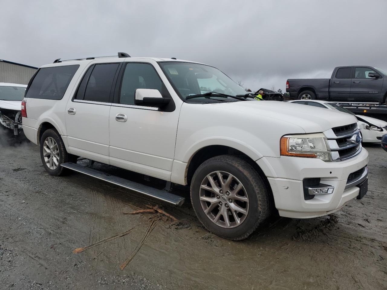 2015 Ford Expedition VIN 1FMJK1KT2FEF26018 Copart auction photo, rear end damage thumbnail 4