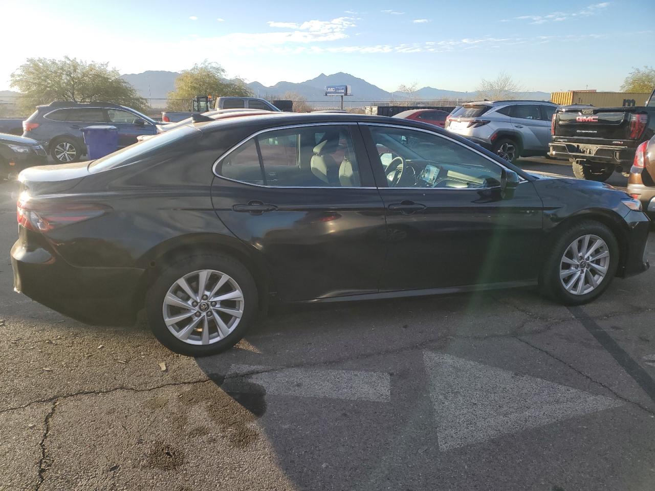 2021 Toyota Camry VIN 4T1C11AK8MU431955 Copart auction photo, rear end damage thumbnail 3