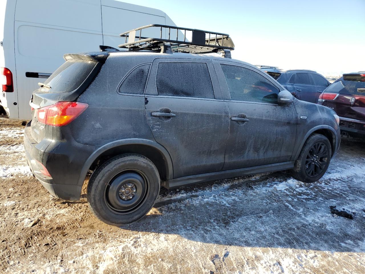 2018 Mitsubishi Outlander VIN JA4AP3AU9JZ022671 Copart auction photo, front end damage thumbnail 3
