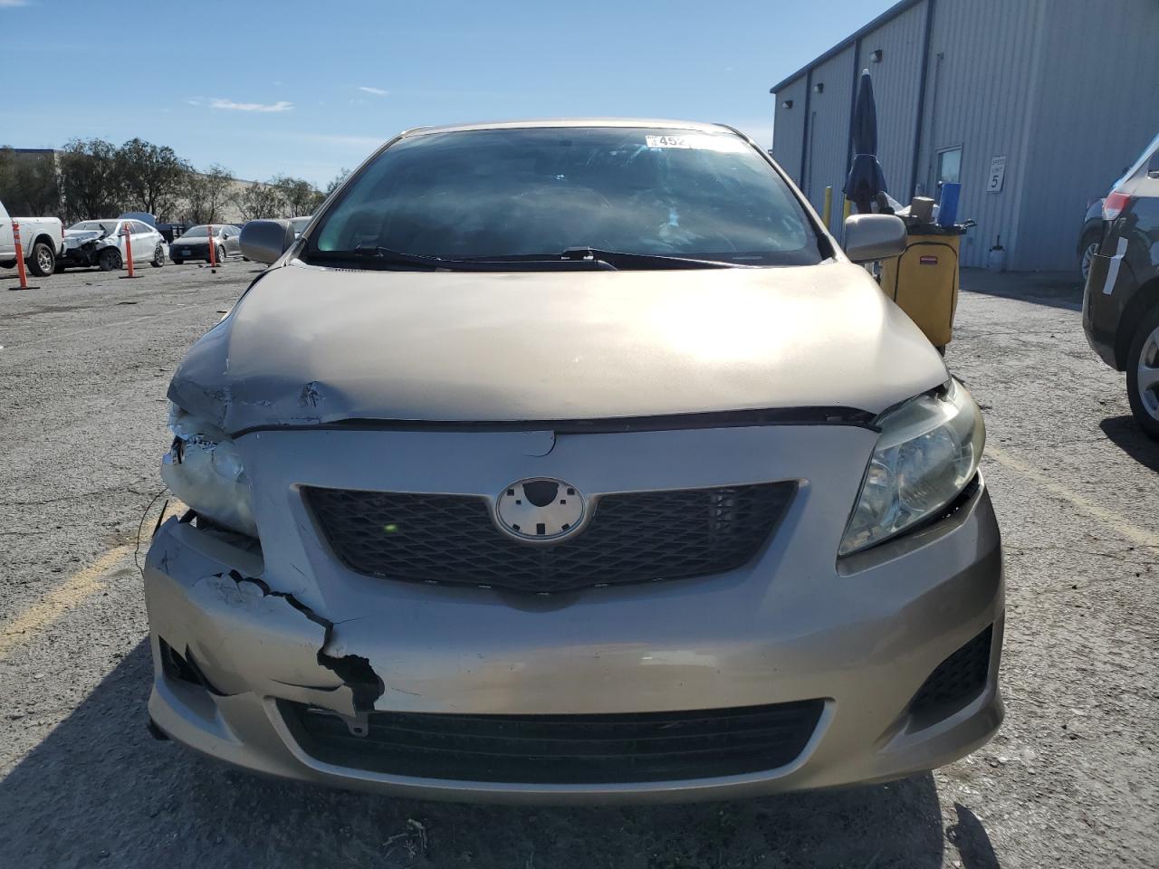 2010 Toyota Corolla VIN 1NXBU4EE2AZ295195 Copart auction photo, front end / side damage thumbnail 5