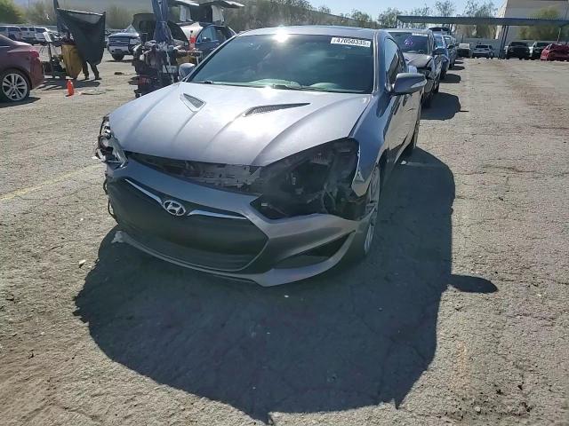 2015 Hyundai Genesis VIN KMHHU6KJ5FU128795 Copart auction photo, front end / side damage thumbnail 14