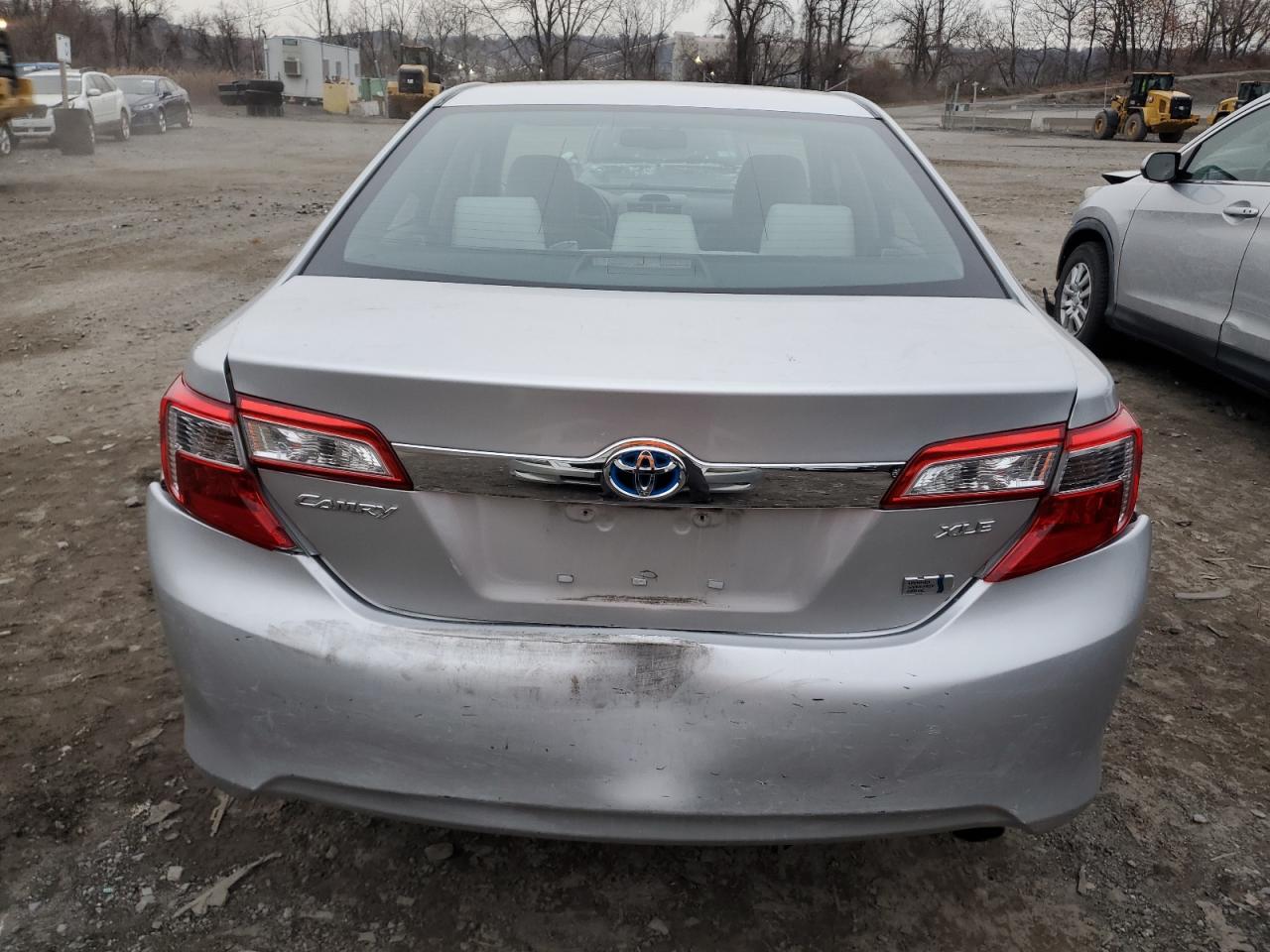 2012 Toyota Camry VIN 4T1BD1FK8CU020954 Copart auction photo, front end / rear end damage thumbnail 6
