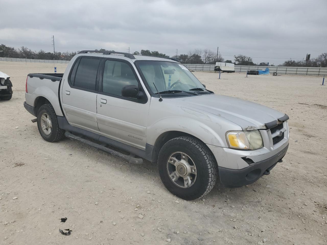 2002 Ford Explorer VIN 1FMZU67E52UB57384 Copart auction photo, rear end / front end damage thumbnail 4