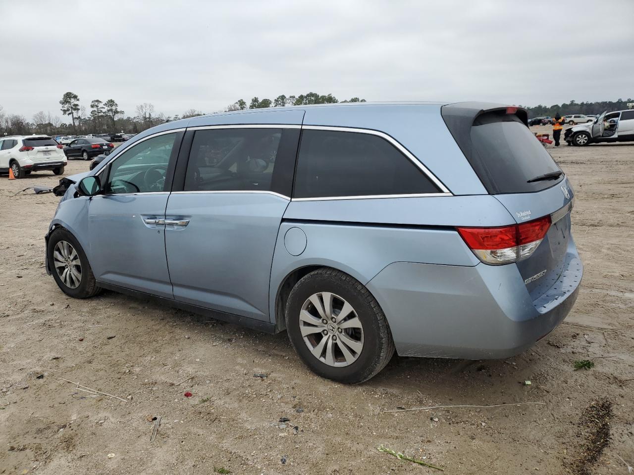 2014 Honda Odyssey VIN 5FNRL5H46EB067889 Copart auction photo, front end / all over damage thumbnail 2