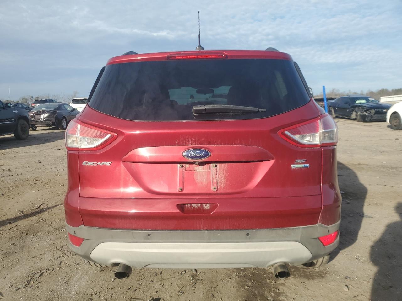 2014 Ford Escape VIN 1FMCU9GX4EUC90831 Copart auction photo, front end / minor dent/scratches damage thumbnail 6
