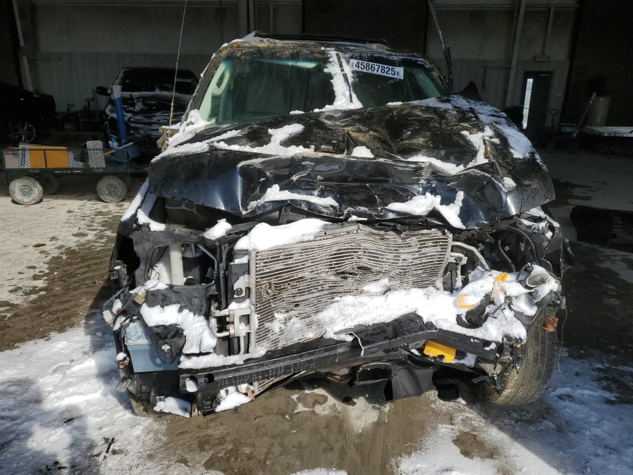 2012 Ford Escape VIN 1FMCU0DGXCKB54146 Copart auction photo, front end / side damage thumbnail 5