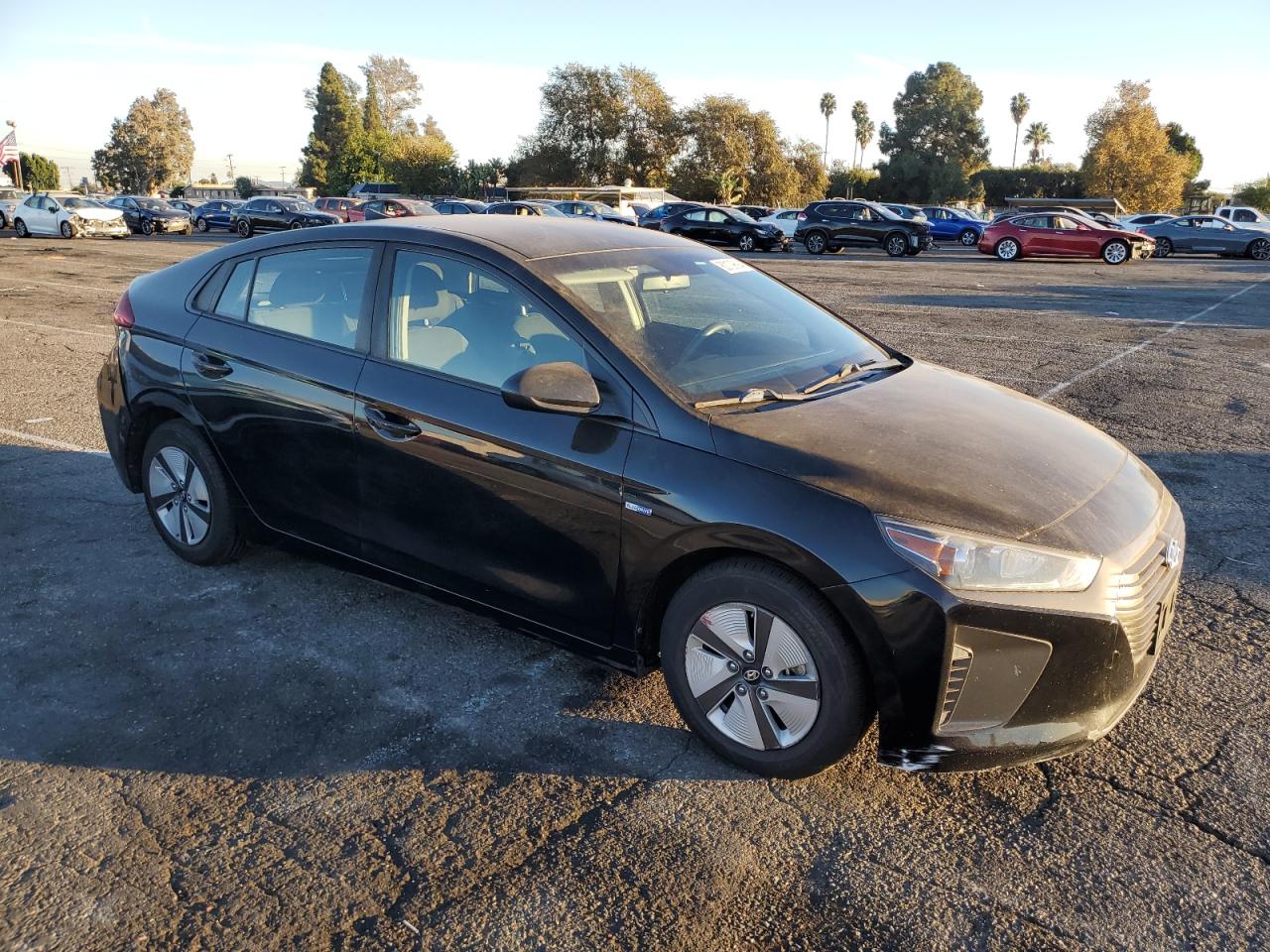 2019 Hyundai IONIQ VIN KMHC65LC6KU181269 Copart auction photo, all over damage thumbnail 4