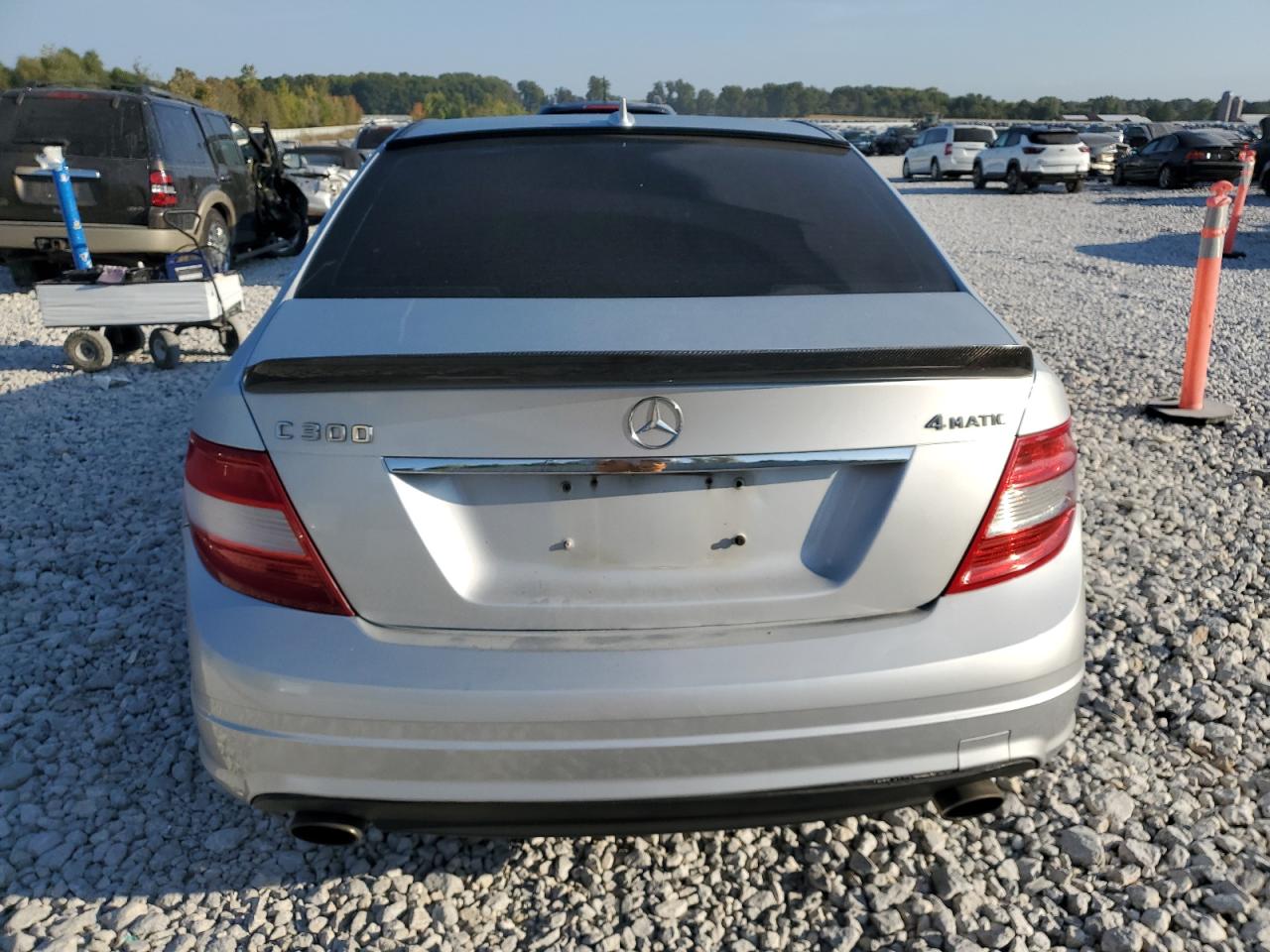 2011 Mercedes-Benz C-klasse VIN WDDGF8BBXBR159638 Copart auction photo, front end damage thumbnail 6