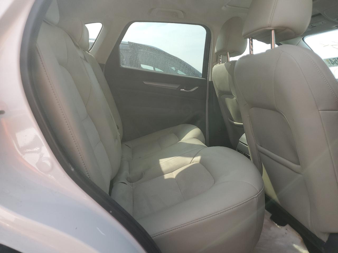 2018 Mazda CX-5 VIN JM3KFACM1J1333791 Copart auction photo, water/flood damage thumbnail 11